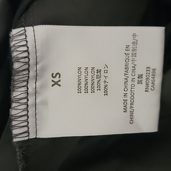 Essentials Fear of God Coaches Jacket in Iron Black XS - Picture 7 of 8